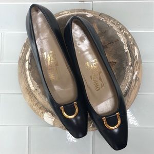Salvatore Ferragamo Classic Navy Leather Pumps